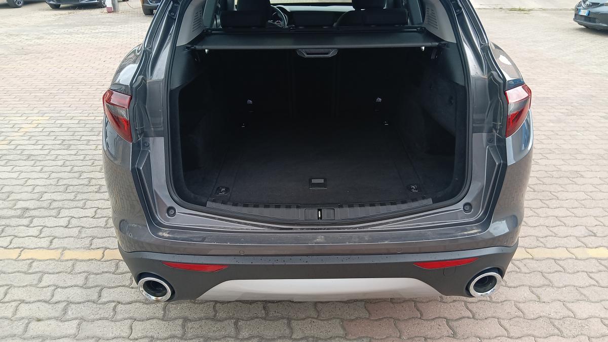 Alfa Romeo Stelvio 2.2 Turbodiesel 190 CV AT8 Q4 Business